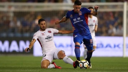  法兰克福进攻火力全开，四球大胜提振士气  